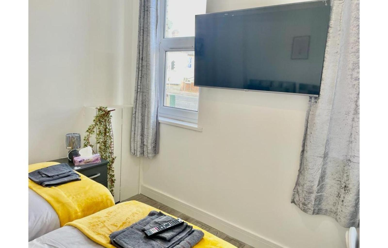 Cardiff City Centre Apartment- Penarth Road 客房 照片