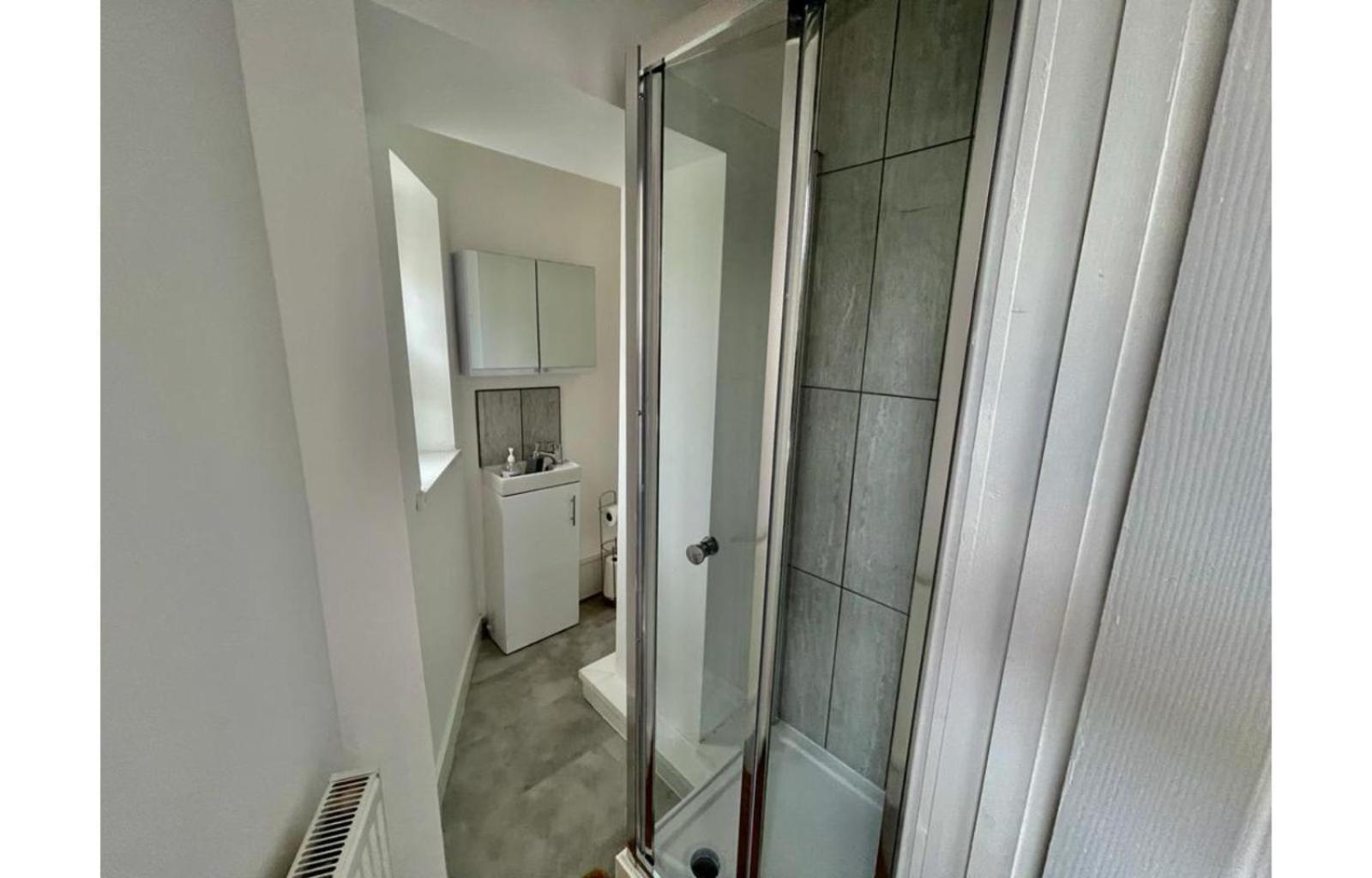 Cardiff City Centre Apartment- Penarth Road 客房 照片
